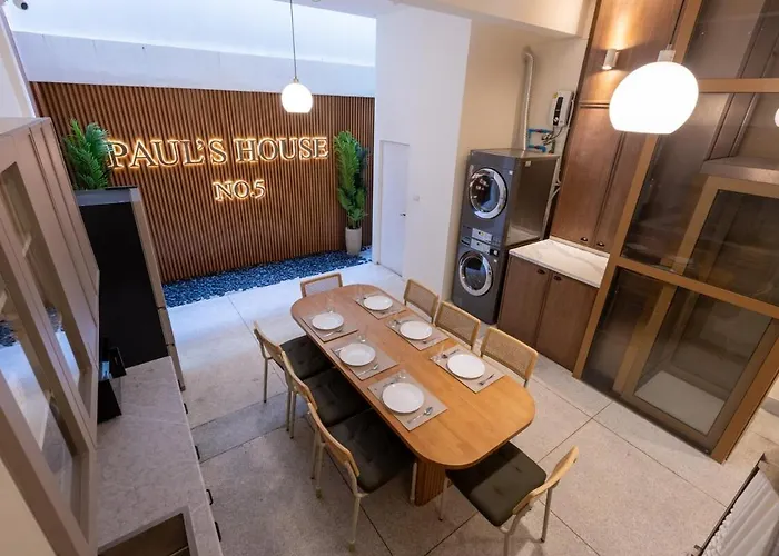 Апартаменты Bkk Cbd Whole-floor 3br 2ba 7-min To Mrt