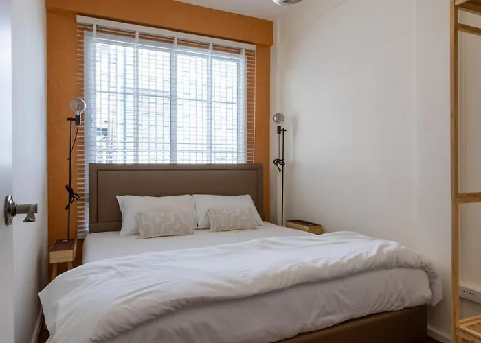 Bkk Cbd Whole-floor 3br 2ba 7-min To Mrt * Бангкок